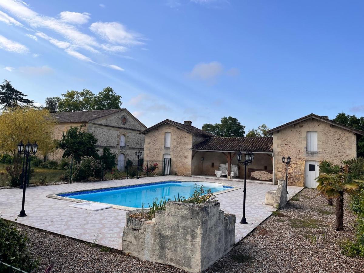 Domaine Clos Et Arbore De 3 Ha Avec Deux Maisons Lamothe-Montravel ภายนอก รูปภาพ